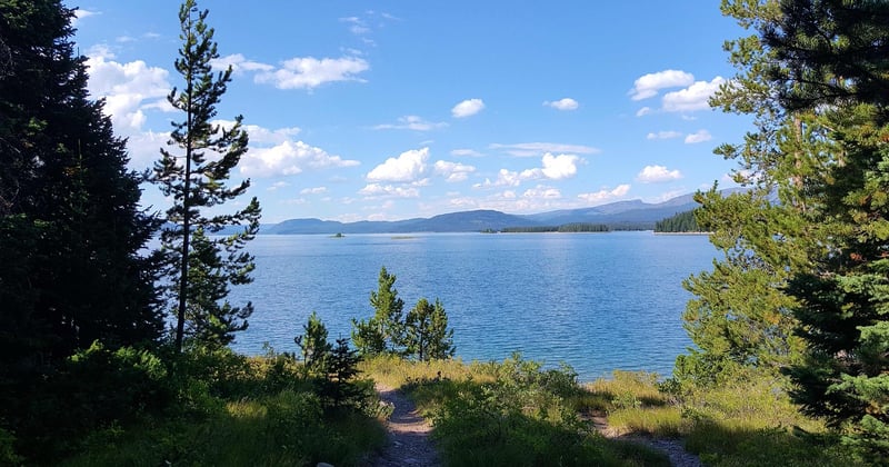 Quel camping calme choisir dans la Drôme en 2026 : les pièges à éviter avant de réserver