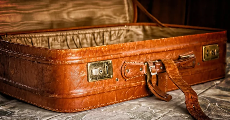 Combien de kg peut-on vraiment mettre dans une valise 55x35x25 ?