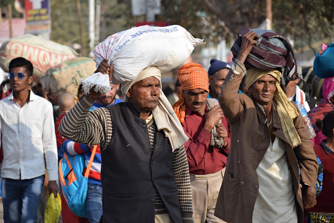 d&eacute;couvrez les dimensions autoris&eacute;es des bagages &agrave; main pour 2025 afin de voyager sereinement sans probl&egrave;me &agrave; l'embarquement.